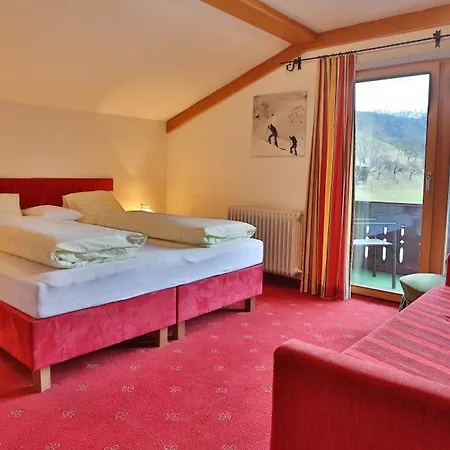 Fliesserhof Hotell 3*